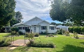 Mirrabooka Guest House